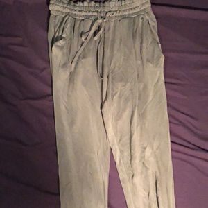 American eagle pants